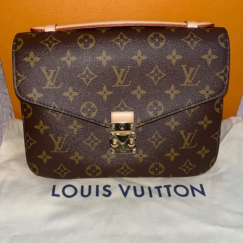 Pochette Métis - monogrammed crossbody.
